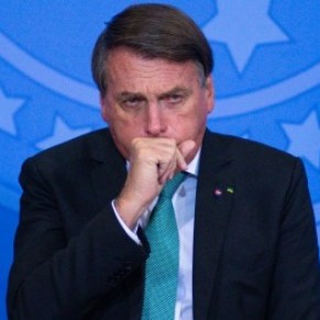 Les comptes de Bolsonaro sur les rseaux sociaux dans la tempte - Brsil 