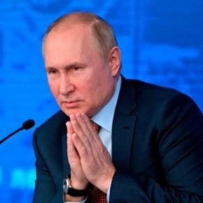 Poutine espère que la Russie est protégée de <I>l'obscurantisme</I> transgenre - Genre 