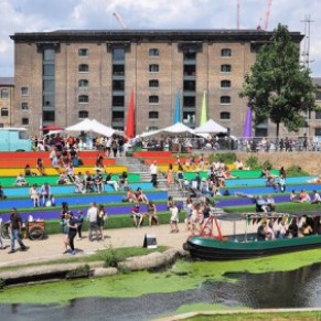 Queer Britain, premier musée LGBTQ+ au Royaume-Uni, ouvre pour tous - Grande-Bretagne 