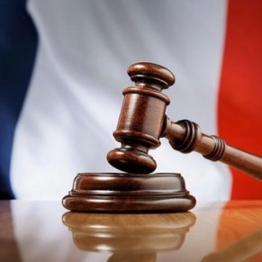 Deux ex-légionnaires jugés pour la séquestration et le viol d'un militant LGBT - Marseille 